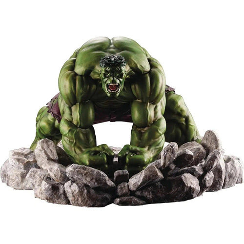 Marvel ArtFX Premier Hulk Limited Edition Statue